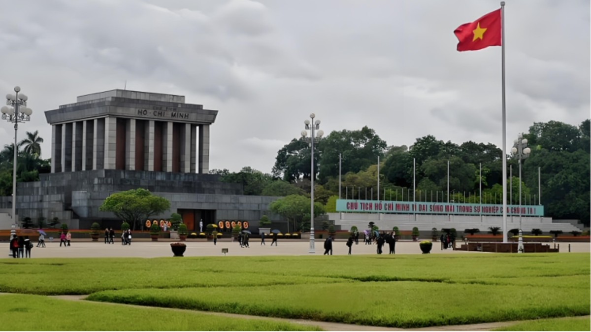 巴亭广场（河内市地标）